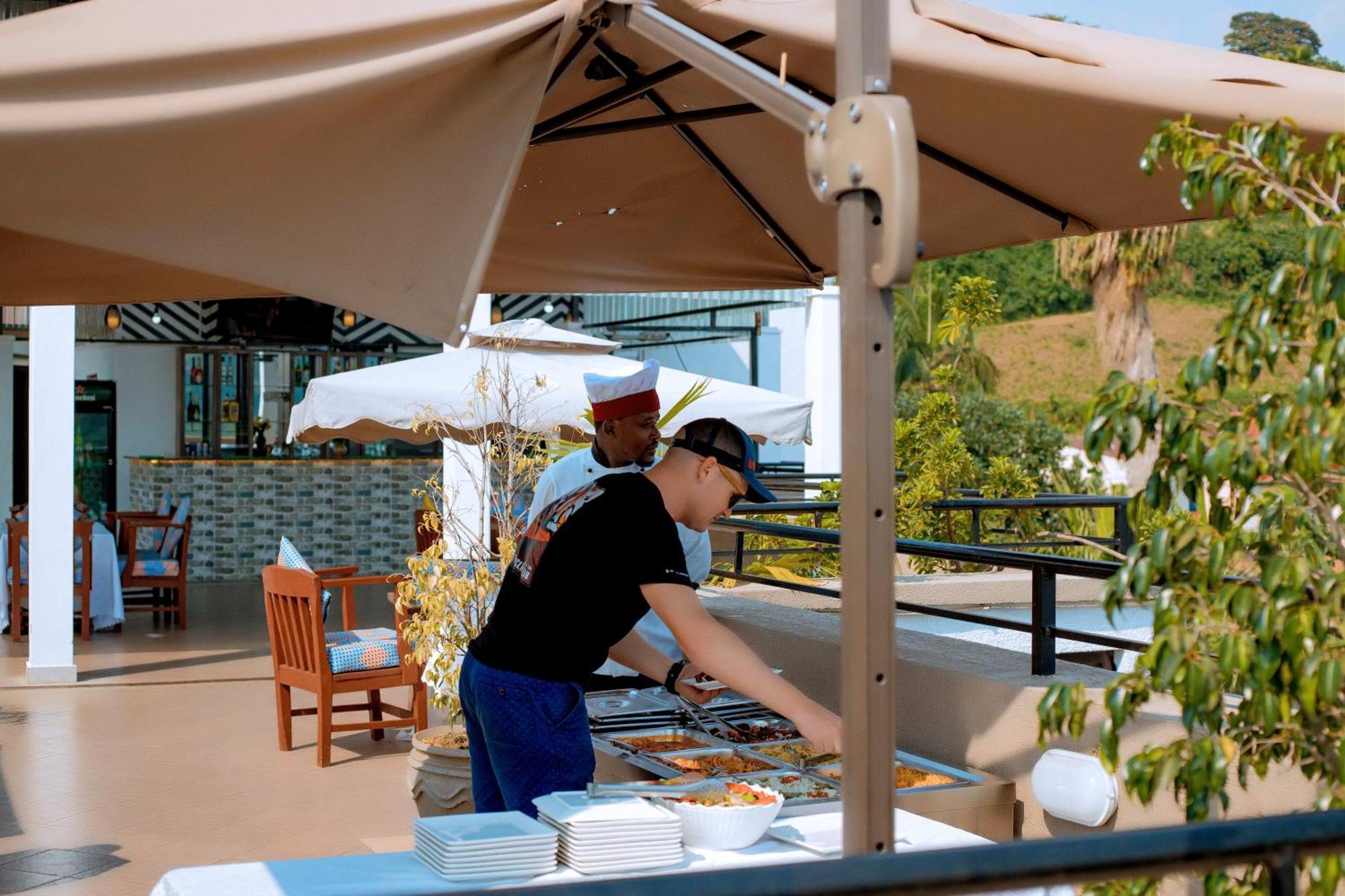 Kivu Hilltop View Resort ギセニ エクステリア 写真