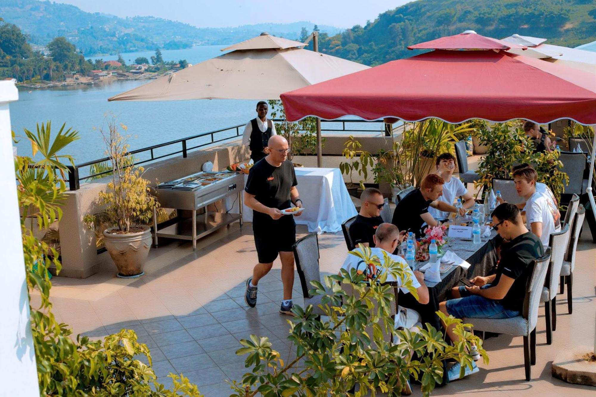 Kivu Hilltop View Resort ギセニ エクステリア 写真